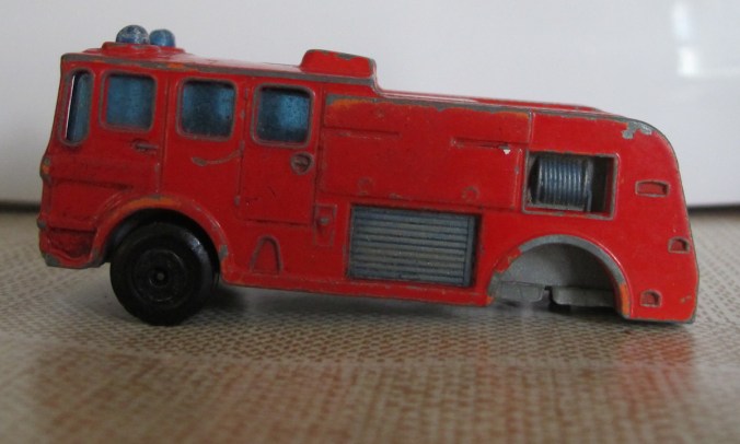 Merryweather_fire_engine_39_1969